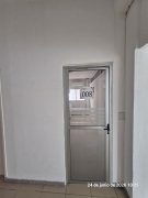 Local en Av. Giannattasio y Márquez Castro – 9 m² con AA — foto 2 de 2