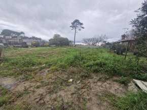 Terreno de  630 m² sobre Av.Giannttasio Km 26
